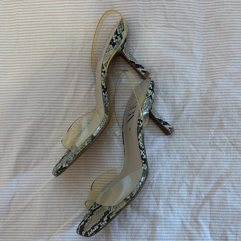 Zara Women's Snakeskin Heels - Black and Cream
